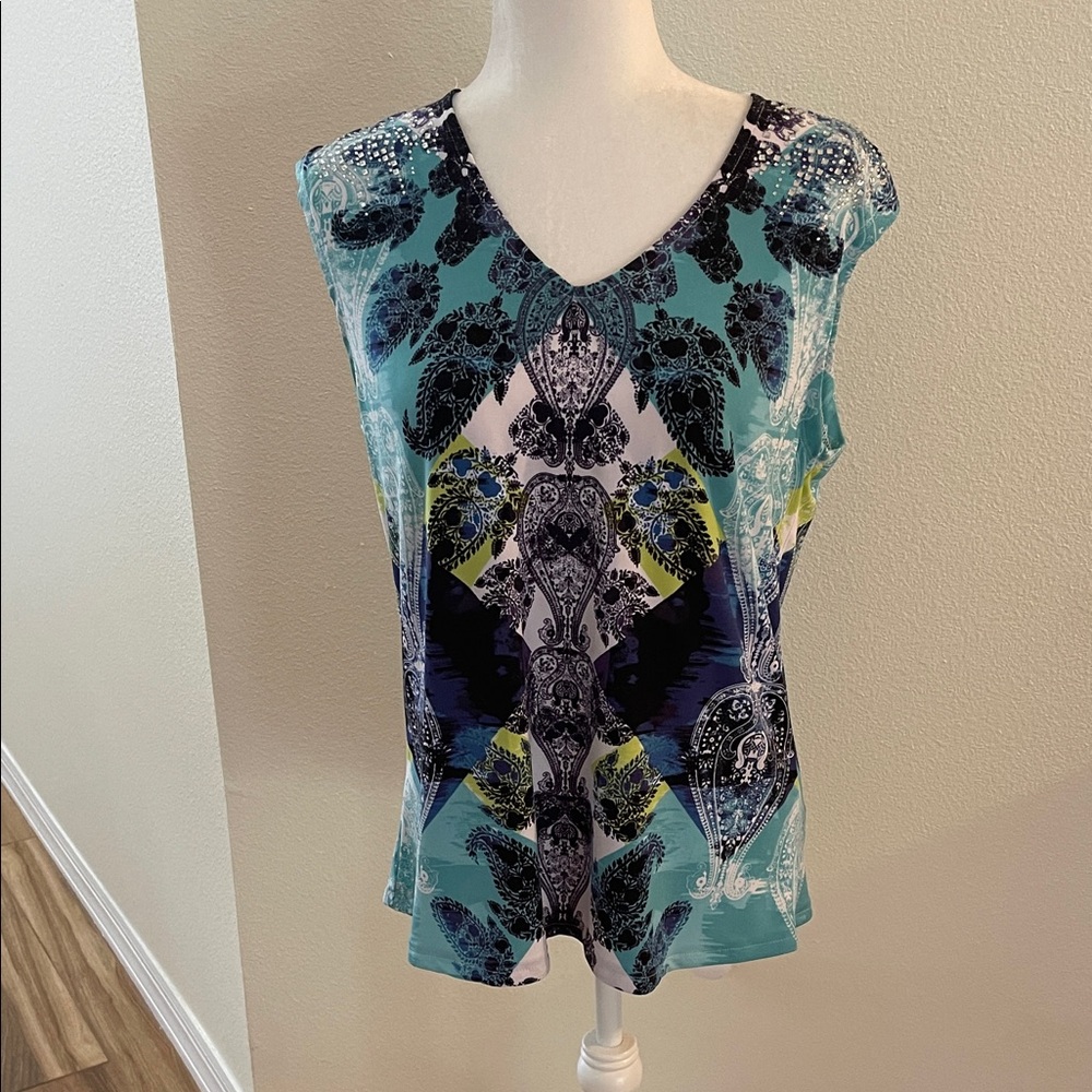 Elegant Women's Blue Patterned Blouse